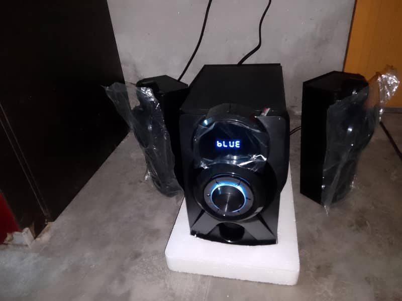 Audionic MEGA 100 Advance 4