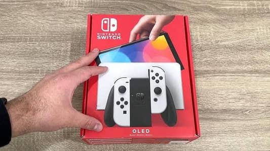 Nintendo Switch OLED   White  (Jailbreak)
