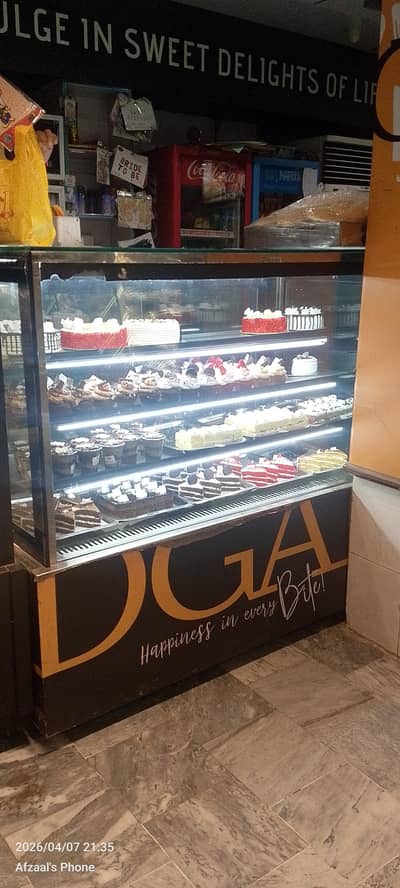 Cake Display Chiller.