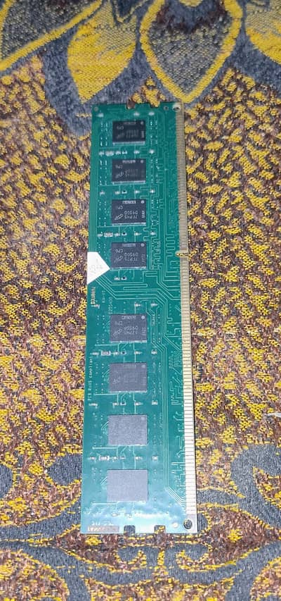 8GB RAM DDR3L 1600 UDIMM 1.35V CRUCIAL