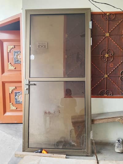 Almonium office DooR
