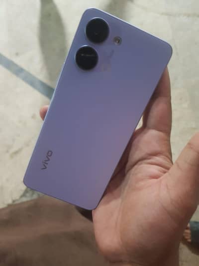 vivo Y05 4+4 128  new mobile ha 11 month Sy Uper ke warnty hey