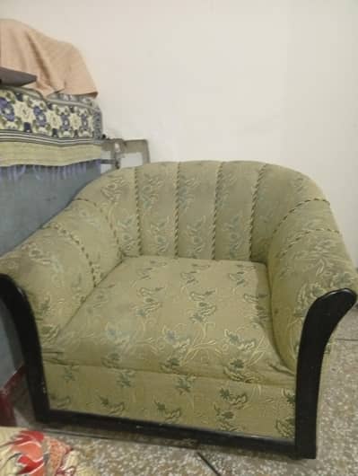 good condition sofa