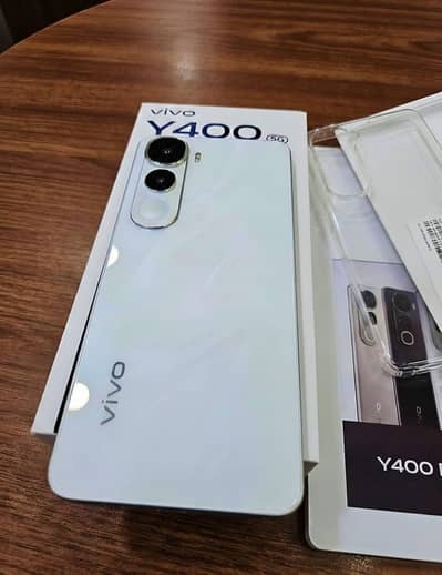 Vivo y400 8/128 Full Box new