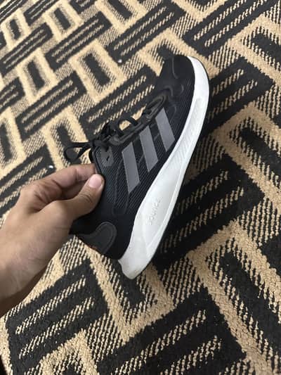 Adidas Cloudy Form