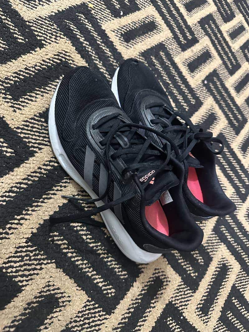 Adidas Cloudy Form 4