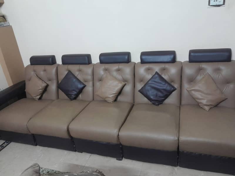 leather sofas 1