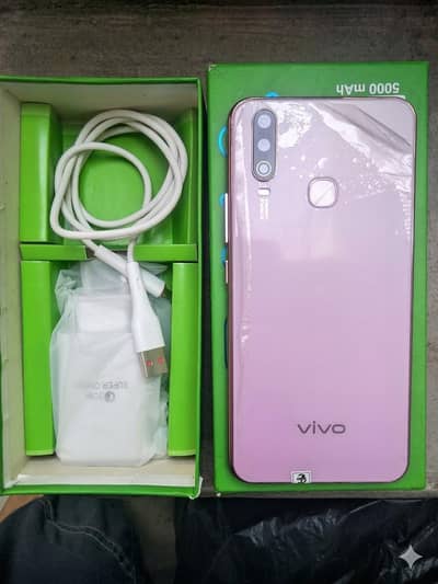 vivo y17 8/256 with box 10/10 condition