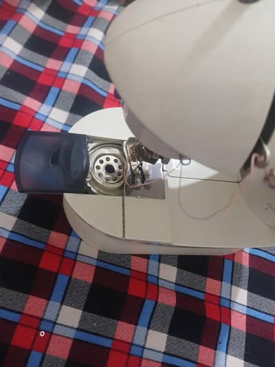 sewing machine