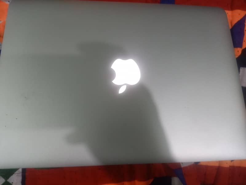 Apple MacBook 1