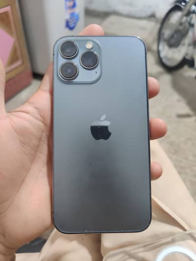 iphone 13pro max factory unlocked  128gb