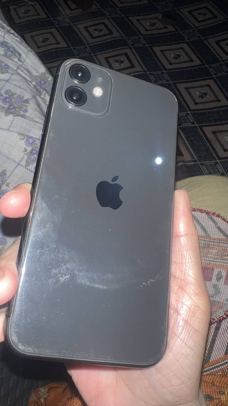 iPhone 11 0