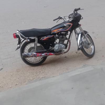 motorcycle 125