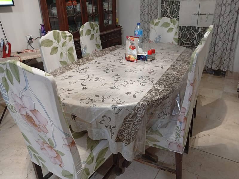 6 Persons Dining Table 7