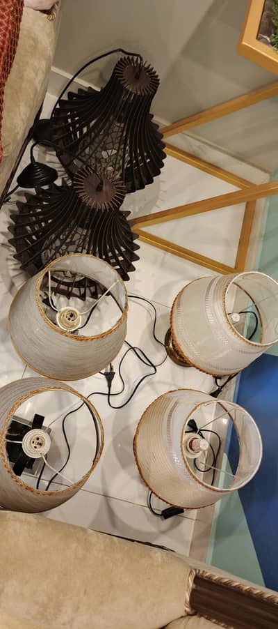 1 HANGING LAMP PAIR 2 PAIR OF TABLE LAMP FOR URGENT SALE