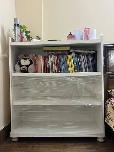 Customized White Bookshelf (New in condition)