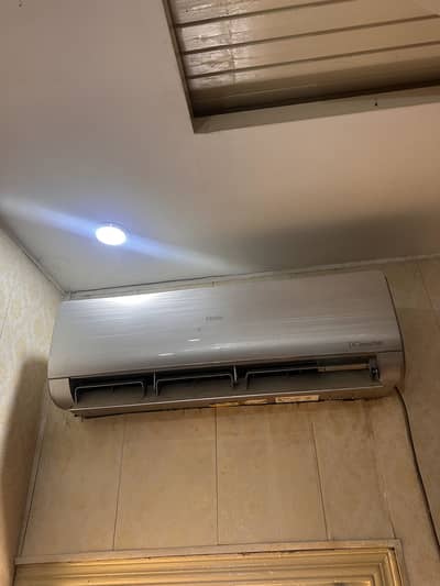 Haier inverter AC Silver tone