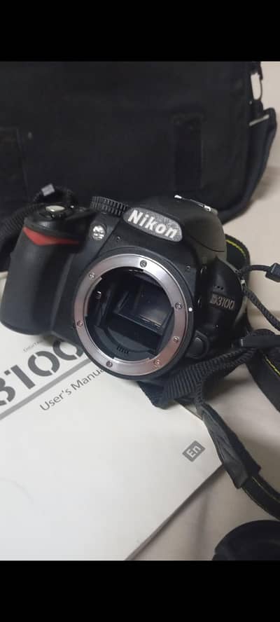 Nikon D3100 DSLR Camera (10/10 Condition) With Lens – Like New