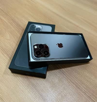 i Phone 8plus, 11,12,13,14,15 pro max on instalment Whatsap 3017395488