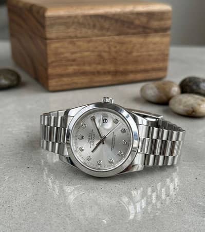 Rolex Datejust (Oyster Perpetual).