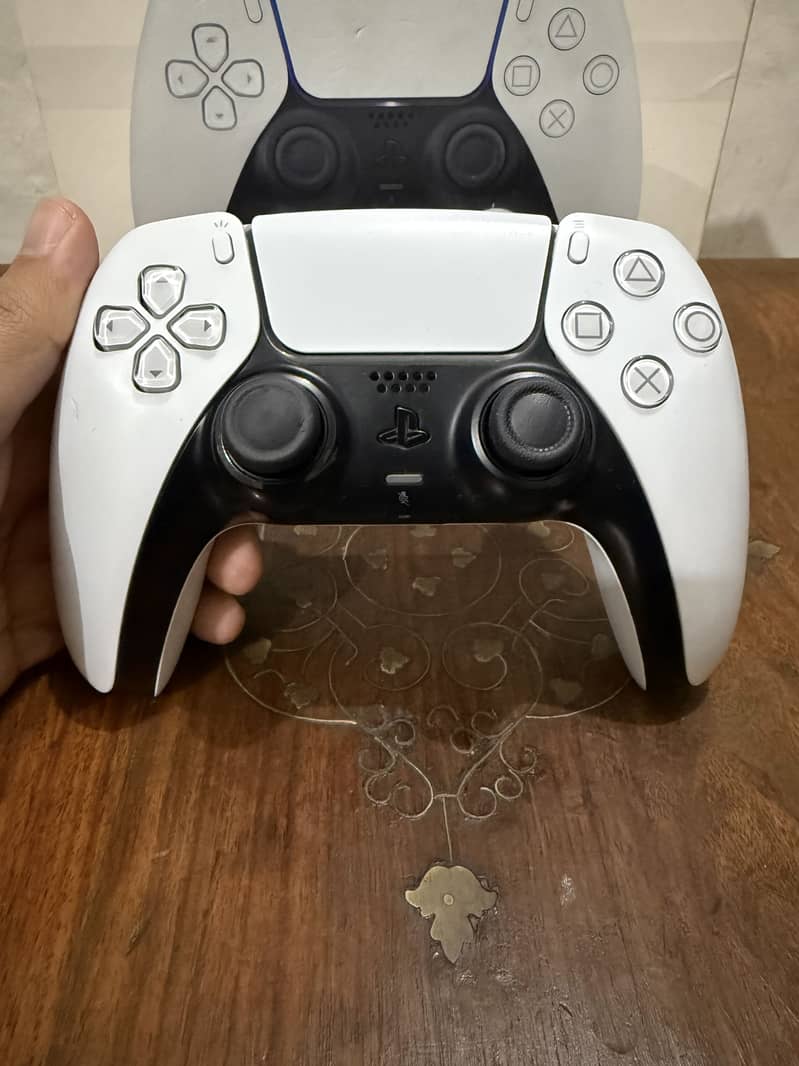 PS5 Original Controller 1