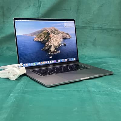 Apple Macbook Pro2019,Core i9, 16" ,4GB Graphcs, 32GB RAM, 512GB SSD