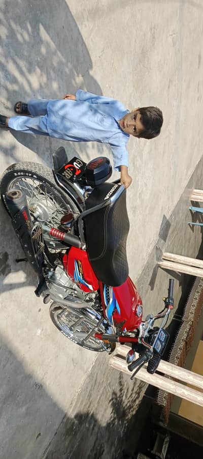Honda CG 125 2024