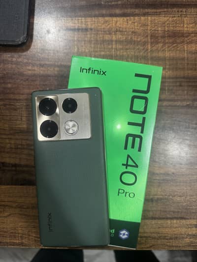 infinix note 40 pro 10/10 condition with box and accessories