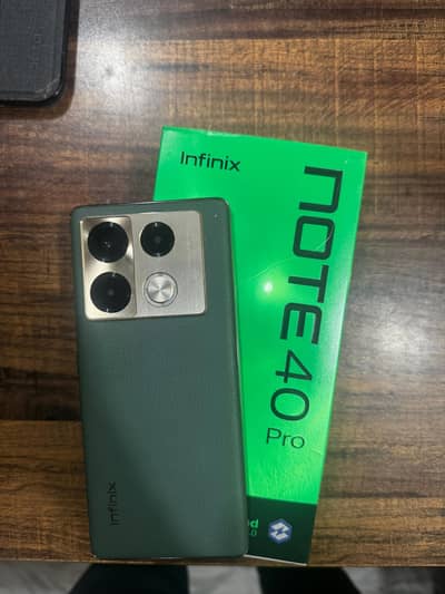 infinix note 40 pro 10/10 condition with box and accessories