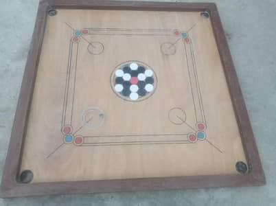 Carrom board 32x32 inches