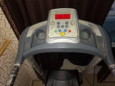 Altis SPR 3000 treadmill