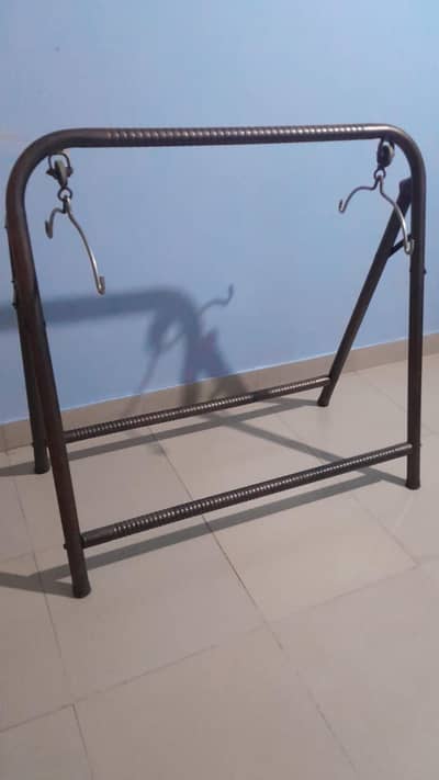 heavy iron jhoola no damage no fault excellent condition