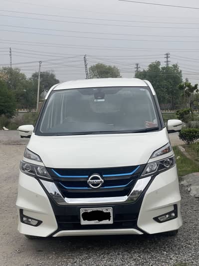 Nissan Serena E-power Highway Star