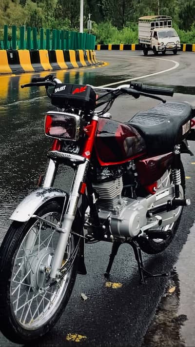 Urgent sale honda 125 brand new 10 by 10 condition