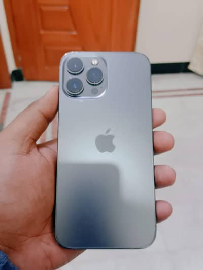 I phone 13 pro max only 2 month used
