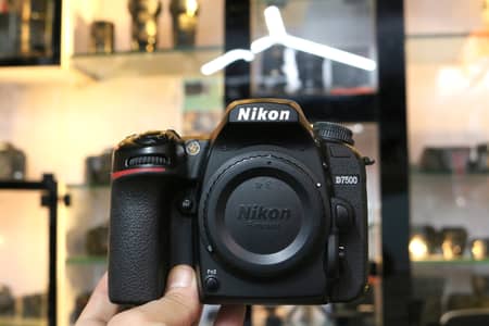 Nikon D7500 Body Only