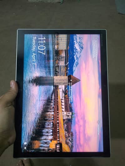 HP touch laptop + tablet  elite book x2 g3  i5 8th gen exchange possi