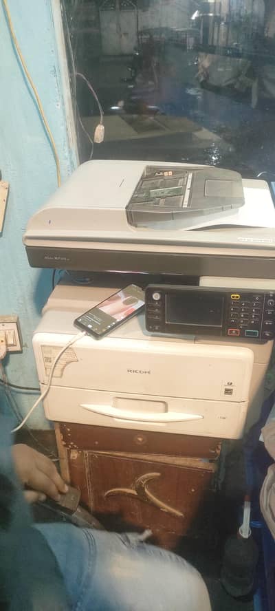 RICOH MP 301 10/10 CONDITION