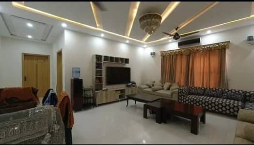 "Elegant 1 Kanal Spanish Villa - Prime Park-Facing Location In Punjab Cooperative Housing Society Block B