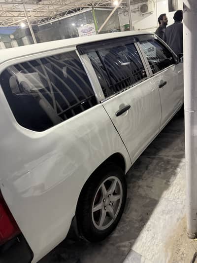 Probox 2003 model 13 auction