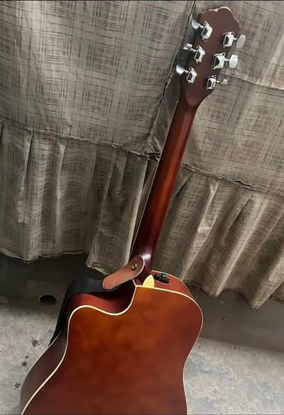 Semi Acoustic Guitar