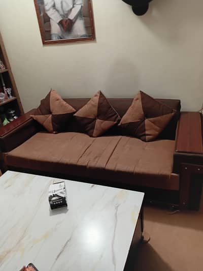 7 seatr sofa in cemal brown colour