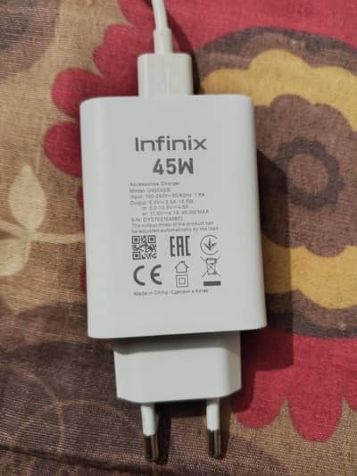 Infinix Hot 60Pro Not 30/40 100% original box plugged 45Watt charger