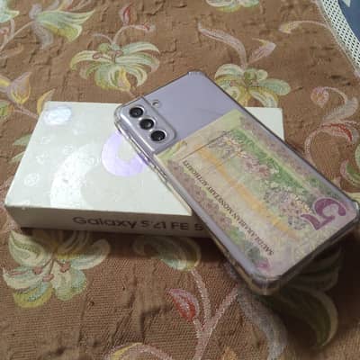 Samsung S21 FE 5g (Read full Description )