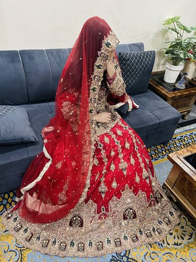 Lehnga for sale urgently saf hai bilkul