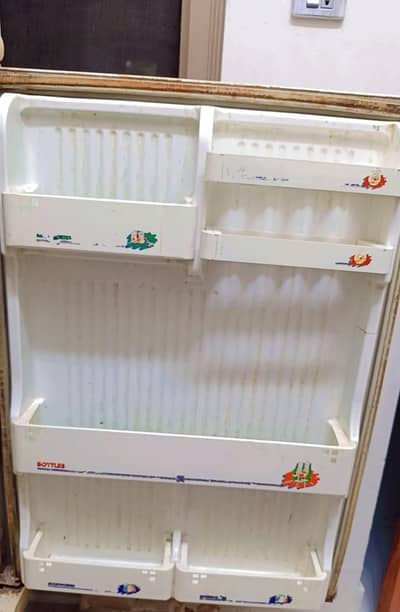 Refrigerator For Sale