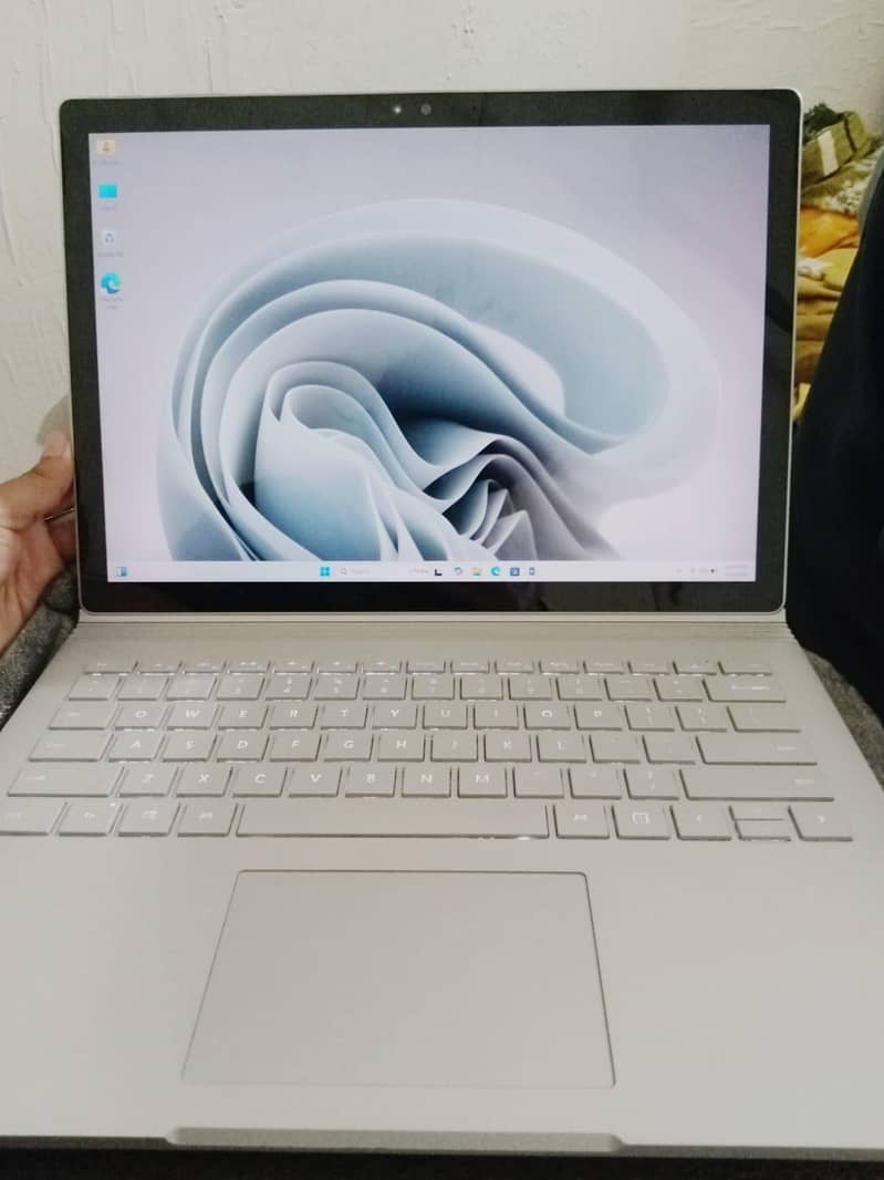 Microsoft surface book 9