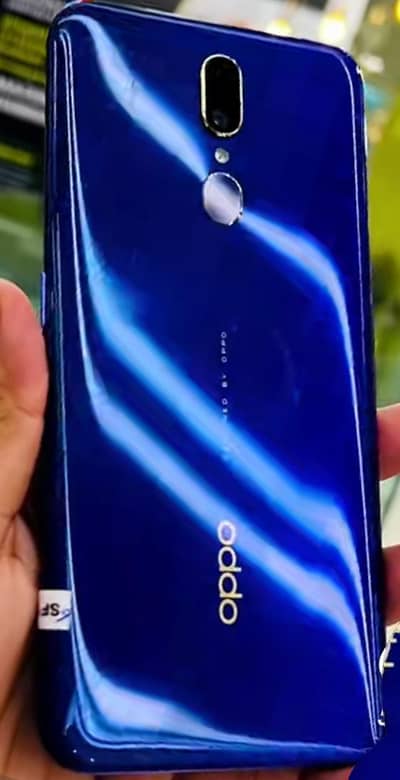 oppo f11 with out box call 03337759928