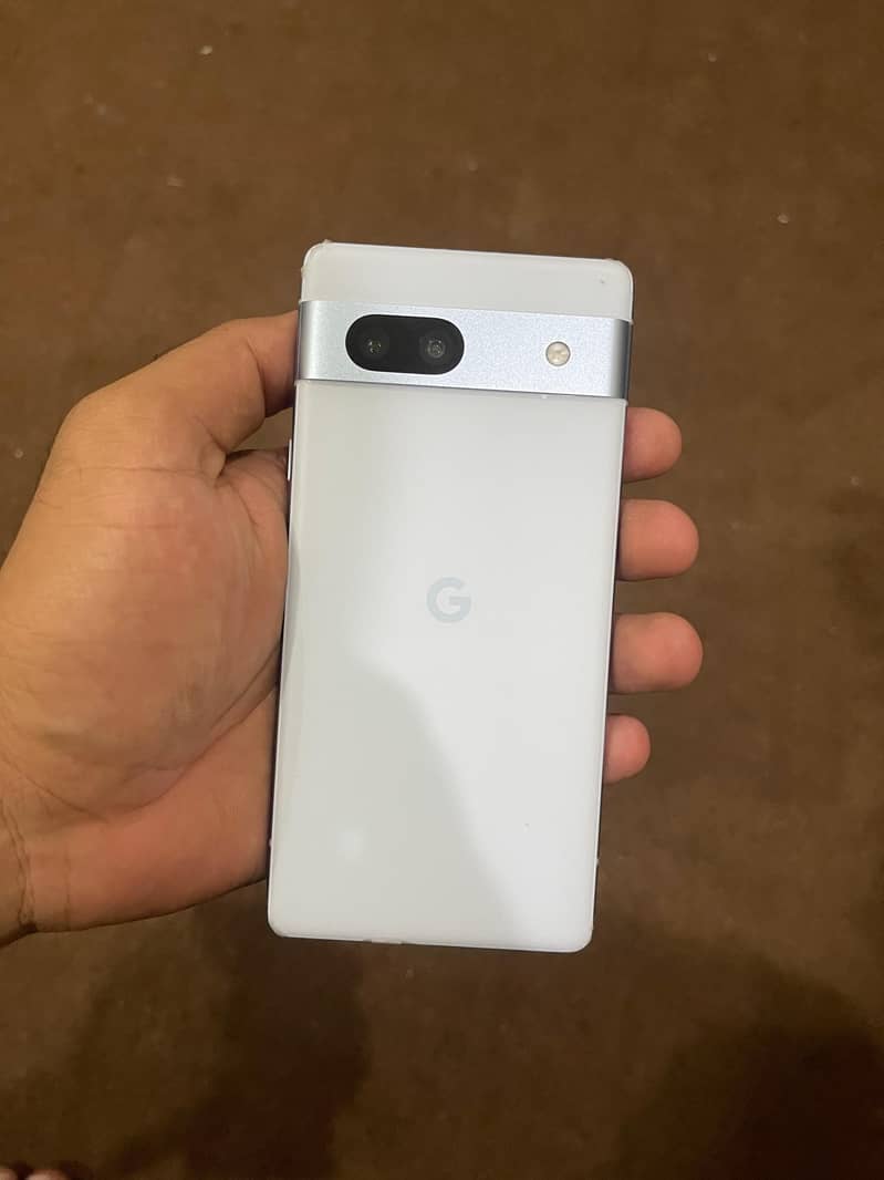 Google Pixel 7a 2