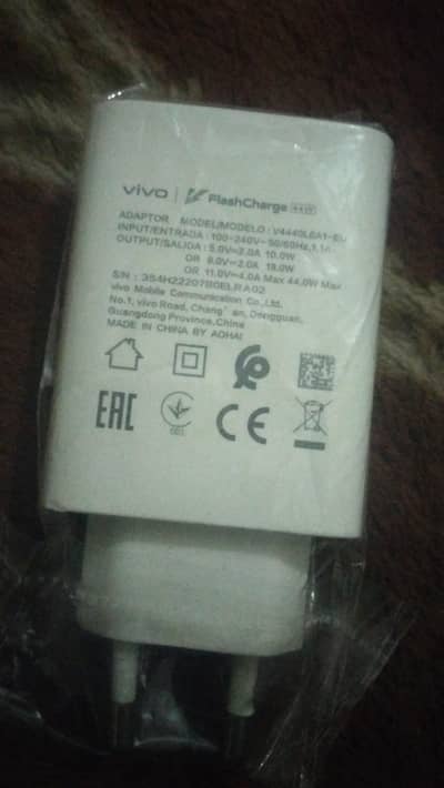 vivo flash charger for for sale 44w. 100 original